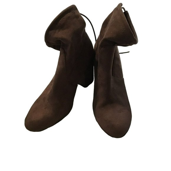 Forever 21 Shoes - FOREVER 21 8 Block Heel Purple Faux Suede Women's Ankle Boots
